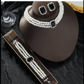 European & American Style Pearl Necklace, Bracelet, Earrings Set