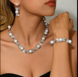 Korean Style Three-Piece Pearl Set